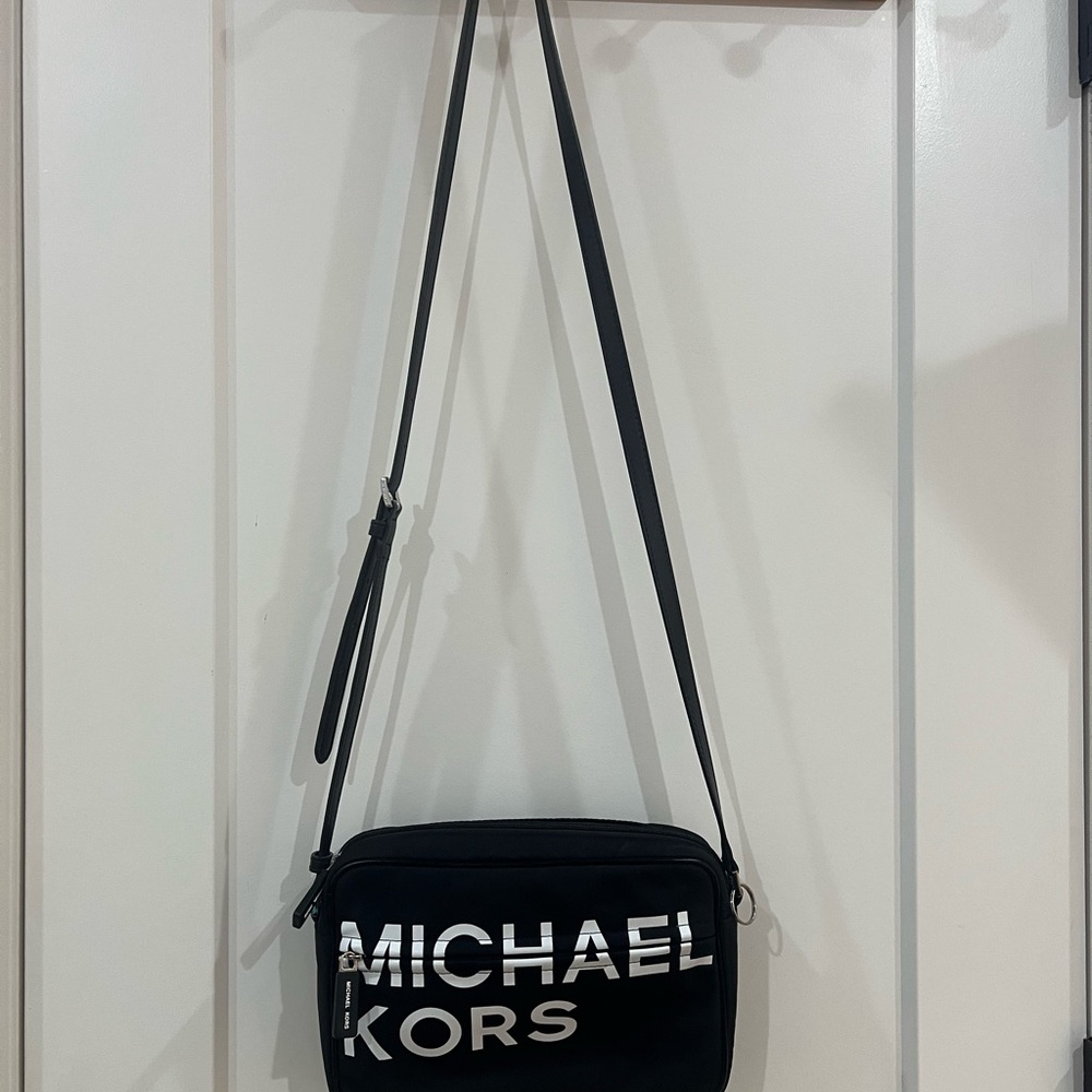 Michael Kors Black and White Sport Crossbody Messenger Bag Large EW
